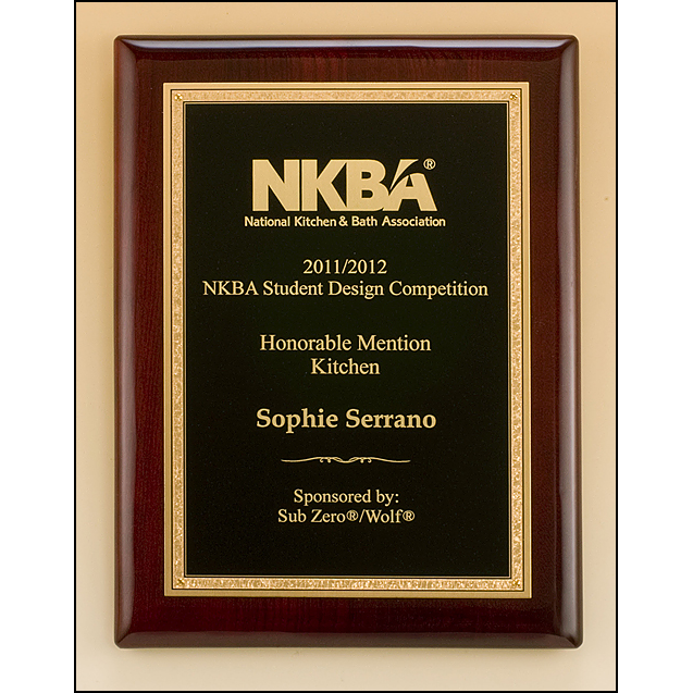 Rosewood piano-finish plaque featuring a gold florentine border with textured black center engraving plate.