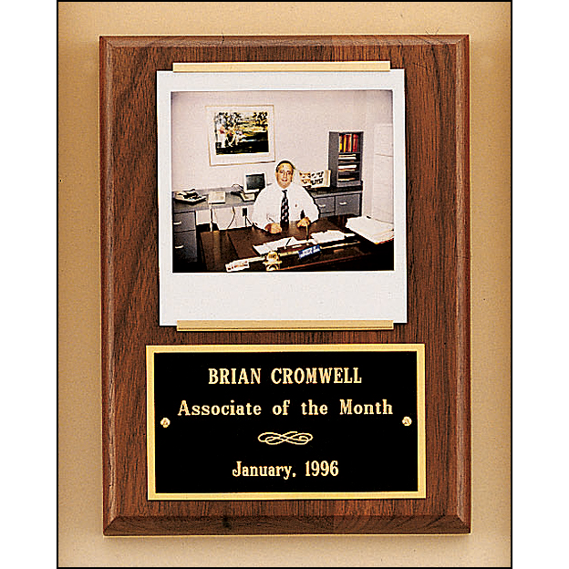 Solid American walnut plaque with 1 plate and photograph holder.